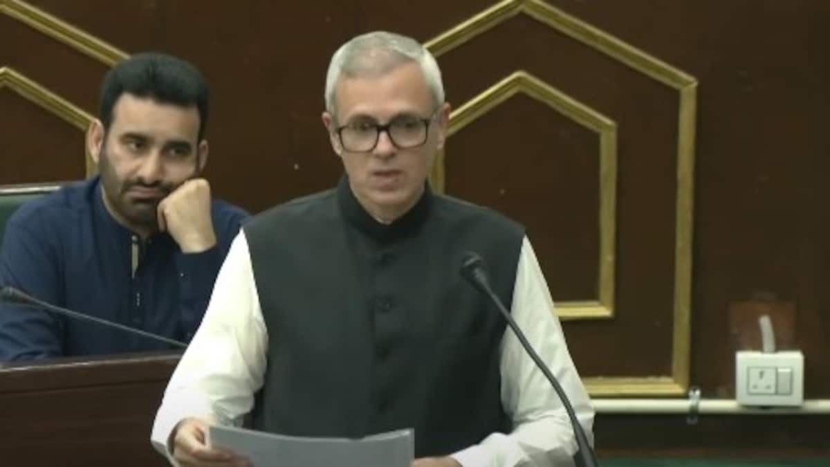 केरल से गुजरात तक, उमर अब्दुल्ला ने विधानसभा में पढ़ा पहलगाम के हर मृतक का नाम, जानिए क्या बोले! केरल से गुजरात तक, उमर अब्दुल्ला ने विधानसभा में पढ़ा पहलगाम के हर मृतक का नाम, जानिए क्या बोले!