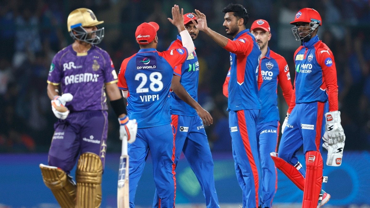 KKR VS DC