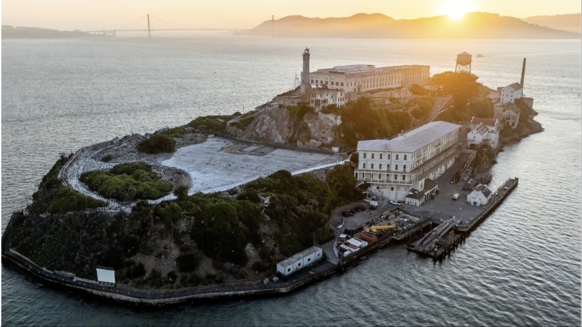 ट्रंप ने अल्काट्राज जेल को फिर से खोलने का आदेश दिया है (Photo- Reuters)