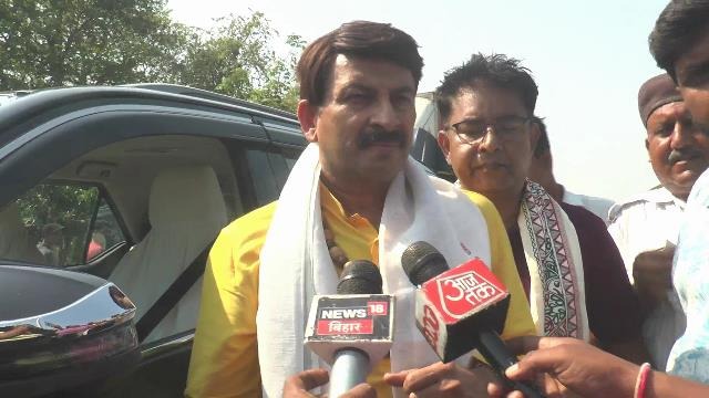  बीजेपी सांसद मनोज तिवारी.