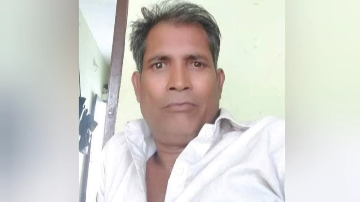 आजमगढ़: पैसों के विवाद में पिता की हत्या, अंतिम संस्कार की भी कर ली तैयारी... पुलिस पहुंची तो शव छोड़कर भागे बेटे