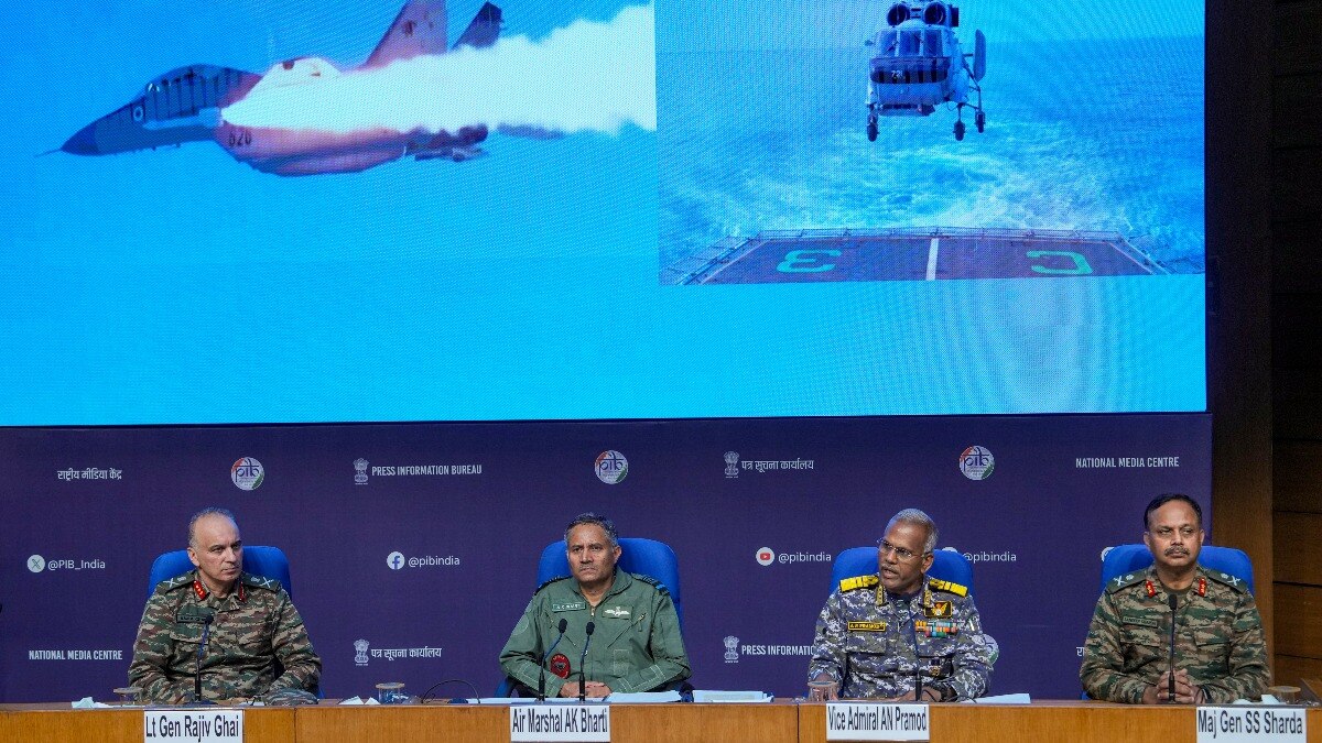 वो 5 मौके जब भारत की कॉपी करने के चक्कर में PAK ने करा ली अपनी किरकिरी