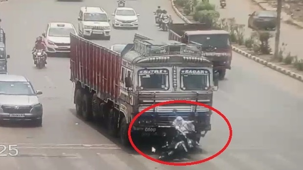 घटना CCTV में कैद.