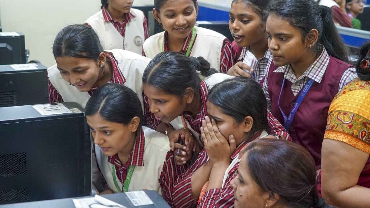 Girls Checking board result