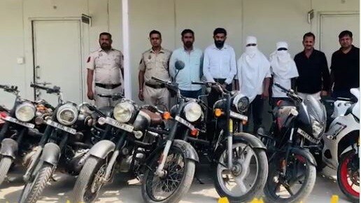 बाइक चोर गैंग का भंडाफोड़ (तस्वीर - X / दिल्ली पुलिस) 