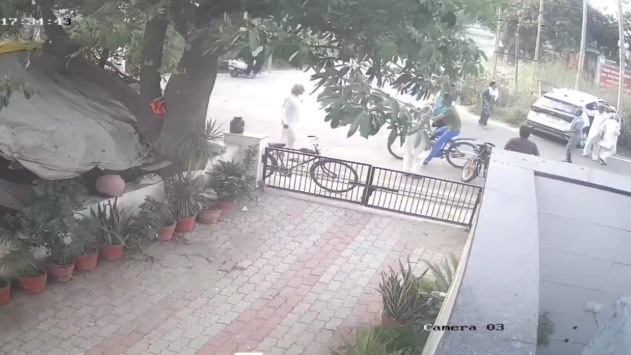 घटना CCTV में कैद.