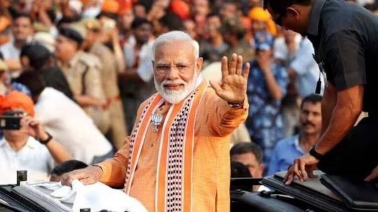 गुजरात में पीएम करेंगे तीन रोड शो