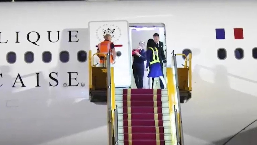 macron video