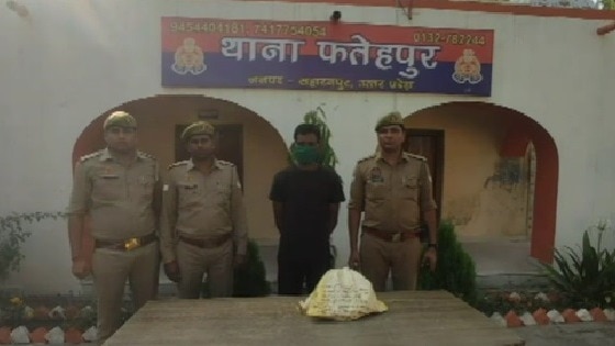 पुलिस की गिरफ्त में मंदिर से चोरी करने वाला चोर