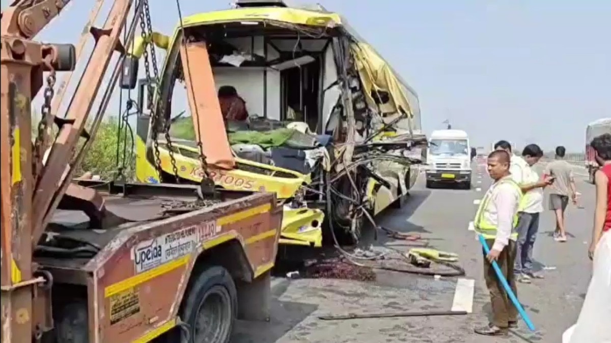 कन्नौज सड़क हादसे में 2 लोगों की मौत