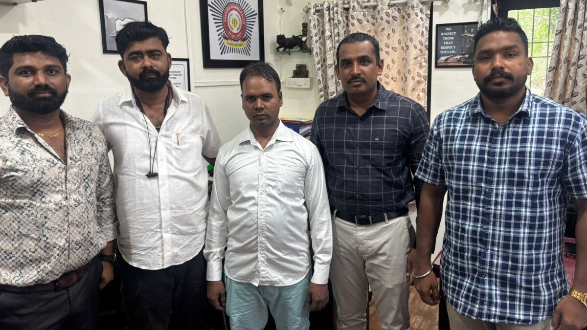 मुंबई एयरपोर्ट उड़ाने की धमकी देने वाला गिरफ्तार, यूपी का रहने वाला है आरोपी