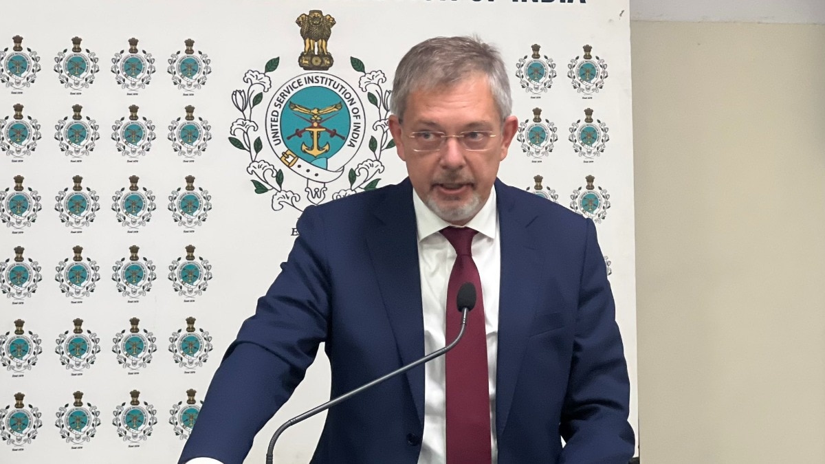 भारत में रूस के राजदूत डेनिस अलिपोव.