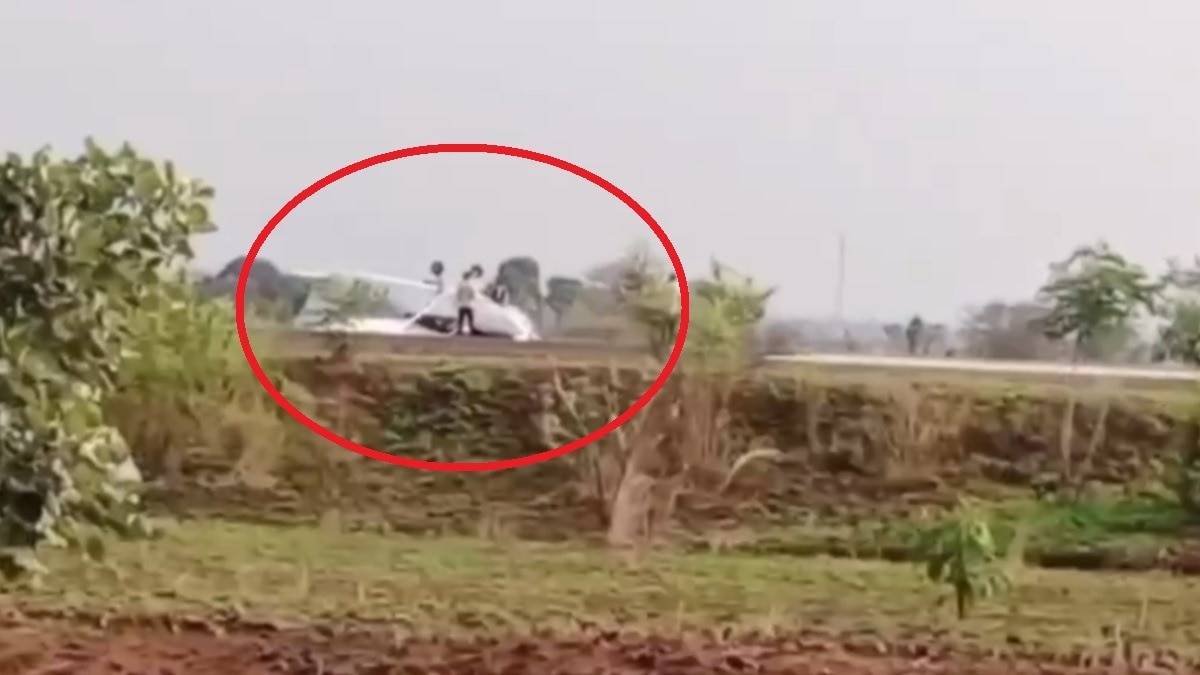 सिवनी: सुकतरा हवाई पट्टी पर ट्रेनी विमान पलटा