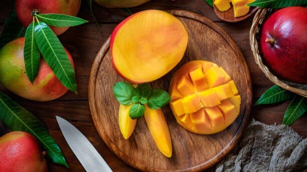 Mangoes for digestion