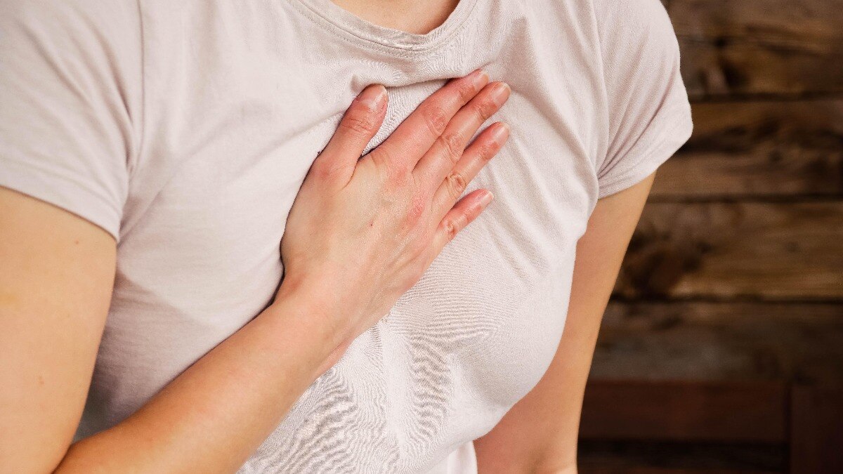 एसिडिटी में कुछ फूड राहत दे सकते हैं.