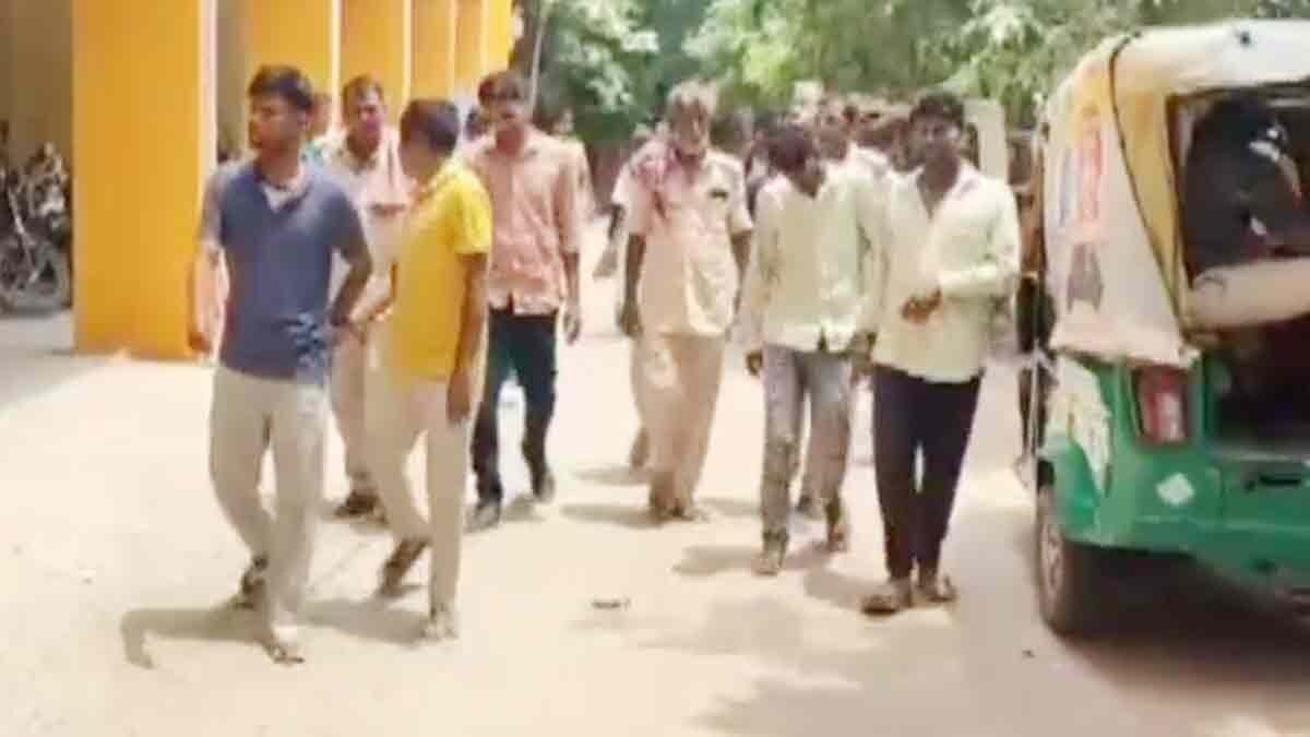 Begusarai: arrested on charges of liquor smuggling