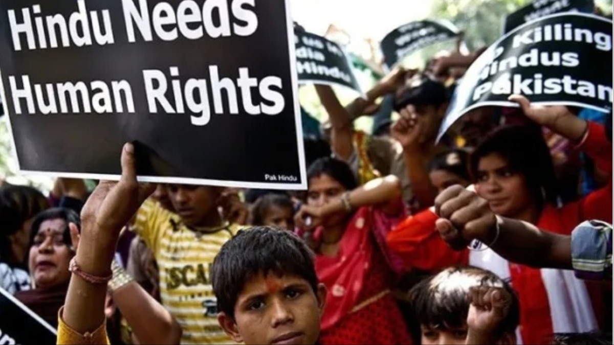 पाकिस्तान में शिव मंदिर की जमीन पर अवैध कब्जा! क्या बोले हिंदू?