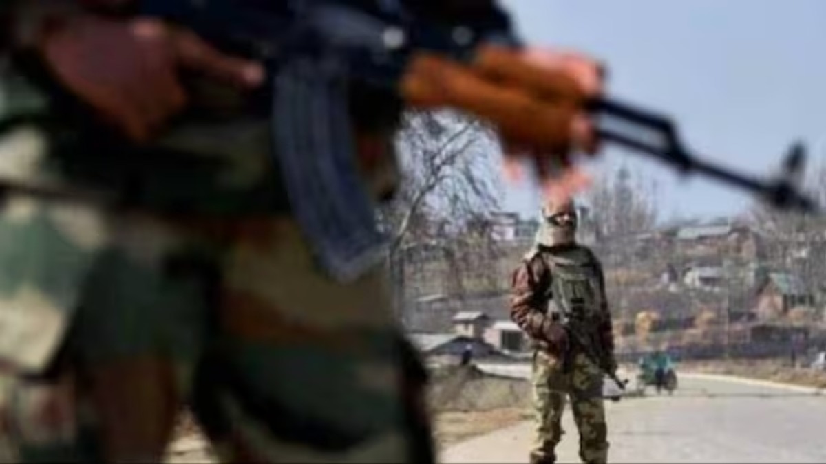 जम्मू-कश्मीर में आतंकी लिंक वाले 3 सरकारी कर्मचारी बर्खास्त किए गए (सांकेतिक तस्वीर)