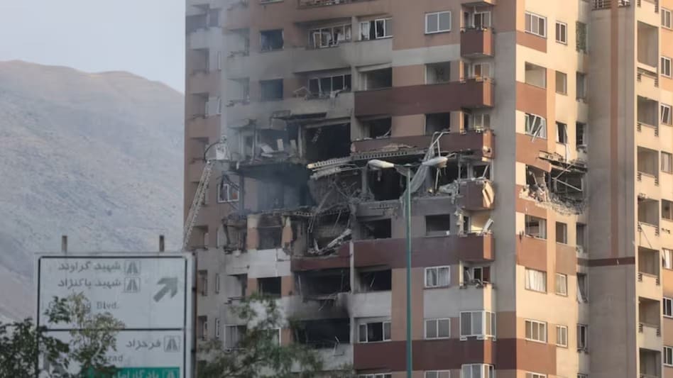 Israel Strike Kills गए ईरान के टॉप जनरल और वैज्ञानिक 6 Israel Iran Tensions - इजरायल ने ईरान के 9 वैज्ञानिकों और 6 टॉप कमांडरों को मारने की पुष्टि की - Israel Officially Confirms Killing Of 9 Iranian Scientists 6 Top Commanders Ntc - Aajtak