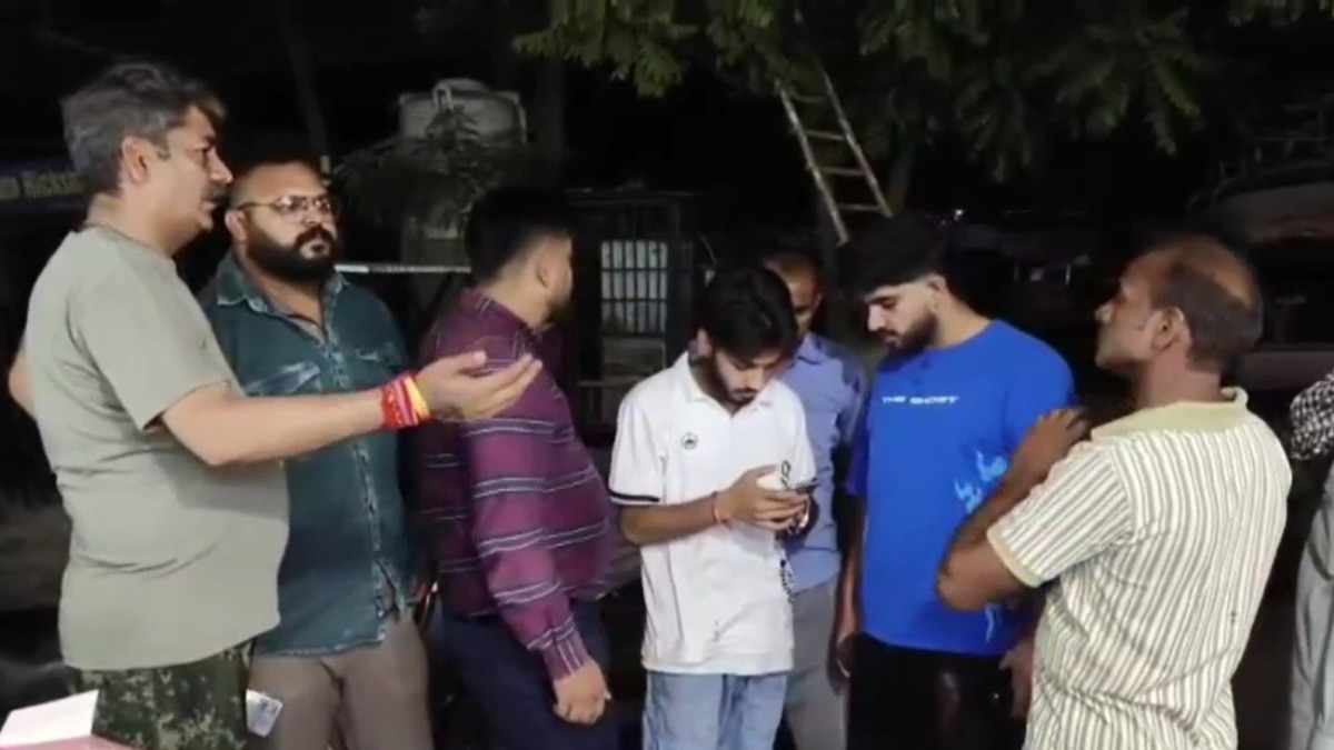 जालंधर में बदमाशों की सरेआम गुंडागर्दी, ढाबा मालिक के बेटे और स्टाफ को पीटा