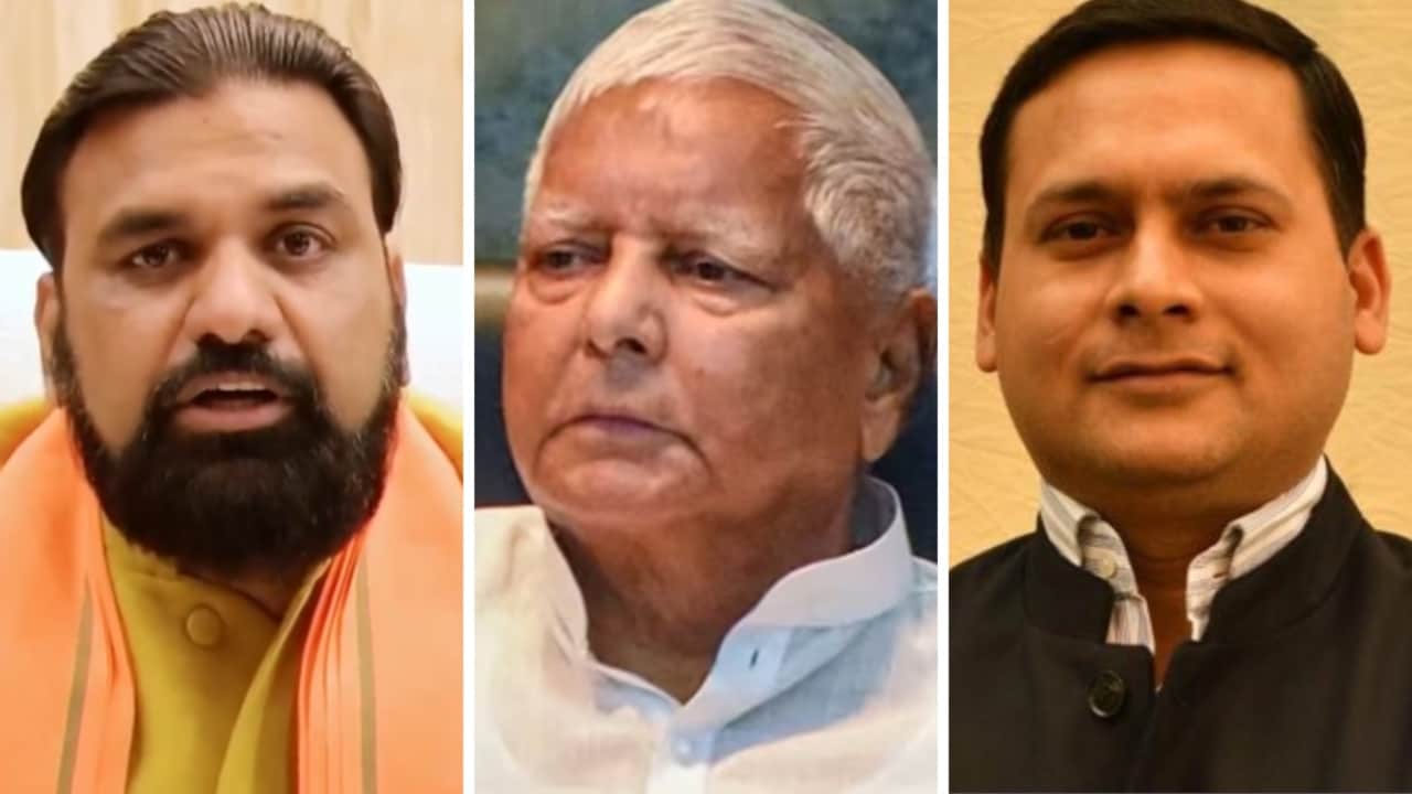 लालू-अंबेडकर फोटो विवाद: 12 महीनों में बिहार में BJP ने कैसे बदला ‘दलित’ समीकरण लालू-अंबेडकर फोटो विवाद: 12 महीनों में बिहार में BJP ने कैसे बदला ‘दलित’ समीकरण