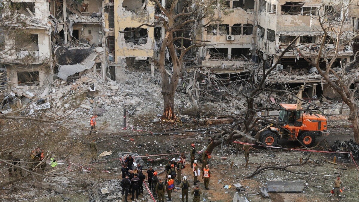  Iran attacked Tel aviv