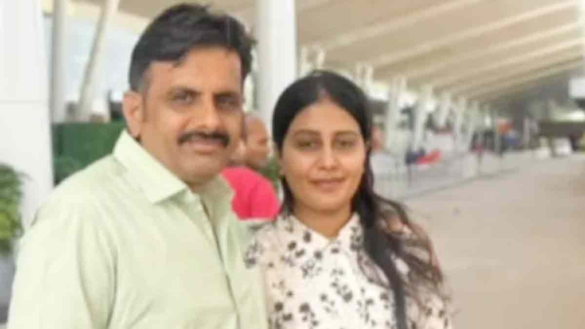 Ahmedabad plane crash Khushboo's body handed over to family after DNA test