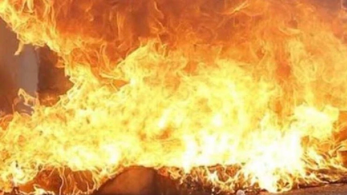 symbolic image of cylinder blast