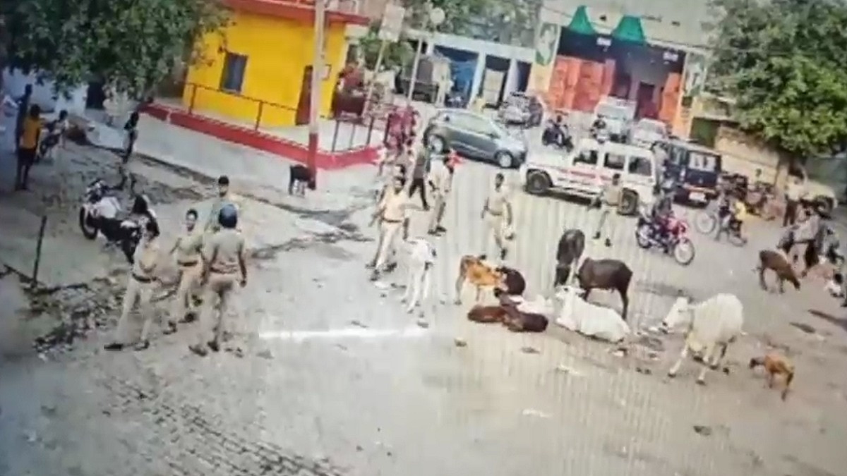 आरोपी को पकड़ने गई पुलिस टीम की छापेमारी के पहले दरोगा ने आरोपी को भगाया