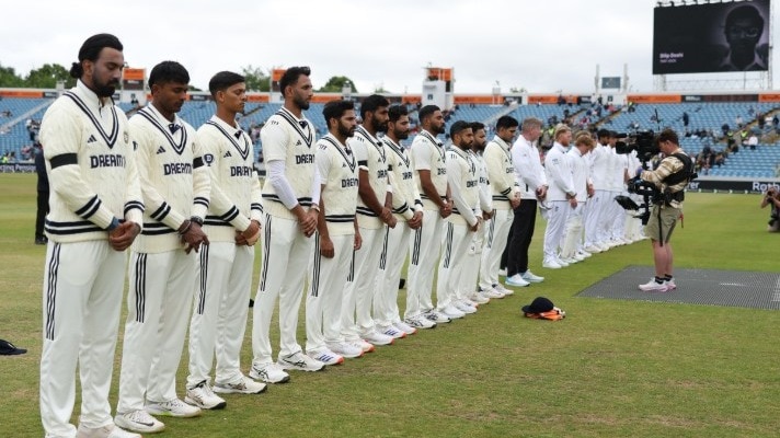 Both teams are wearing black armbands today in memory of former Indian cricketer Dilip Doshi.