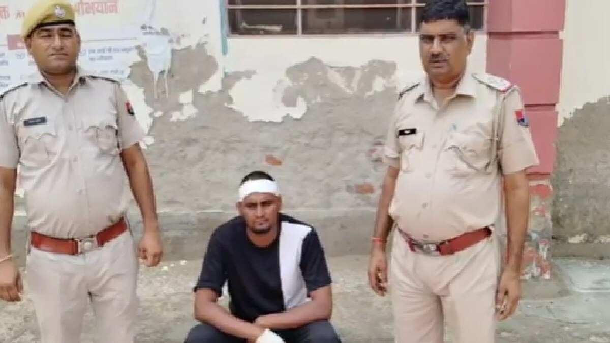 वीडियो  वायरल करने की धमकी देकर एक साल तक किया महिला का रेप 