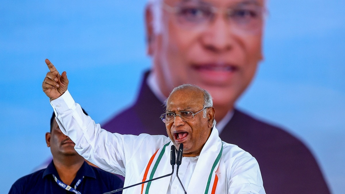 'मेरी इंग्लिश अच्छी नहीं, इसलिए शशि थरूर को CWC मेंबर बनाया', बोले कांग्रेस चीफ मल्लिकार्जुन खड़गे
