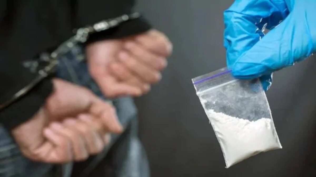 ठाणे पुलिस का बड़ा एक्शन, फ्लैट से बरामद किया 2.12 करोड़ रुपये मूल्य का ड्रग