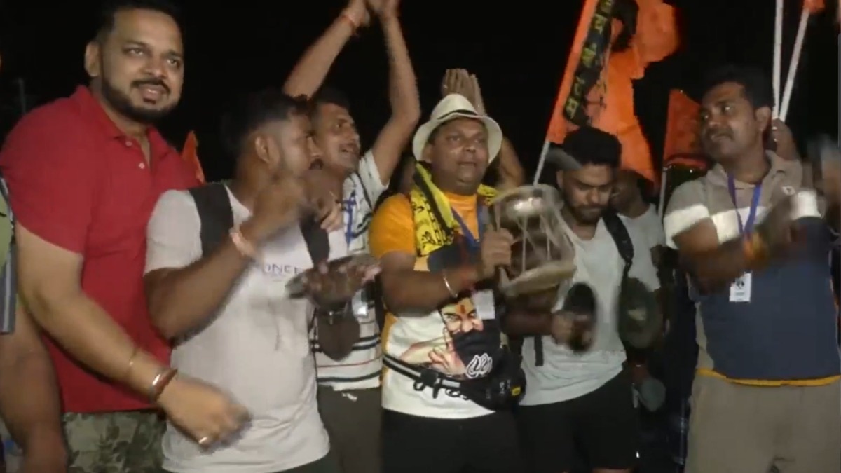 बेस कैंप से रवाना होते हुए अमरनाथ यात्री