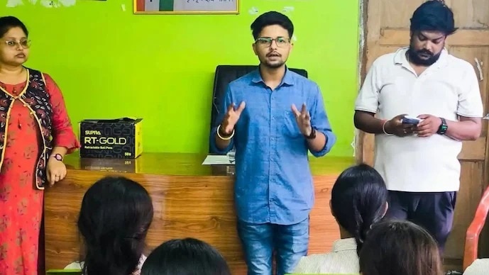 कोलकाता लॉ कॉलेज रेप मामले का मुख्य आरोपी मोनोजीत मिश्रा