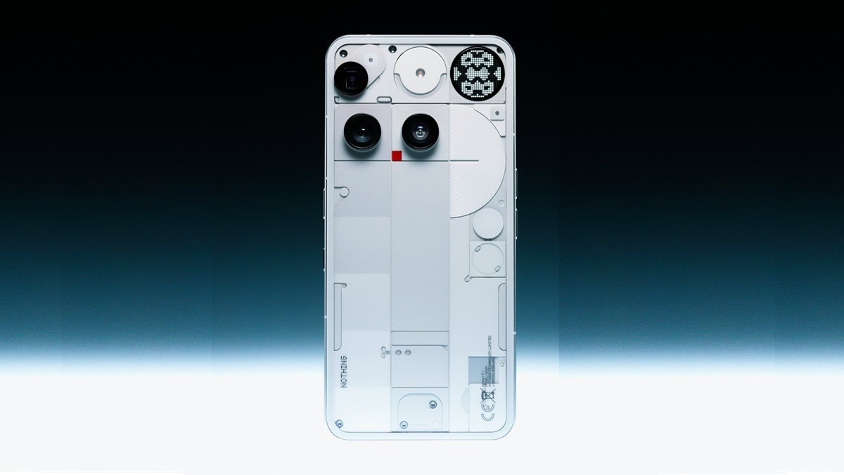 Nothing Phone 3 दो कॉन्फिग्रेशन और कलर में लॉन्च हुआ है.