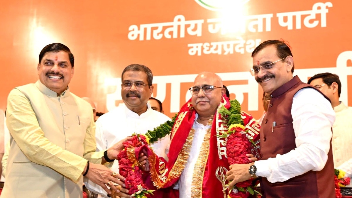 पर्दे के पीछे की कहानी: नाम कई दिग्गजों का चला, मगर लो-प्रोफाइल नेता को मिली MP BJP की कमान, हेमंत खंडेलवाल ही क्यों चुने गए प्रदेश अध्यक्ष?