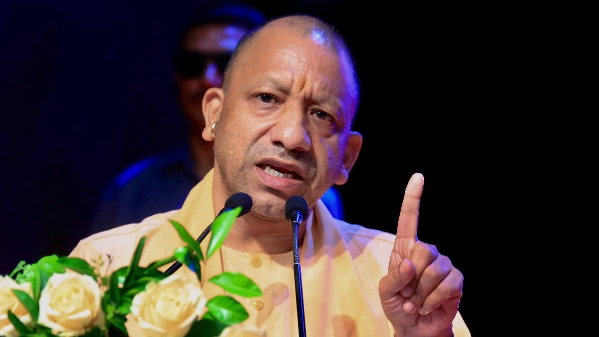 सीएम योगी ने आउटसोर्स कर्मचारियों के हित में बड़ा फैसला लिया है 