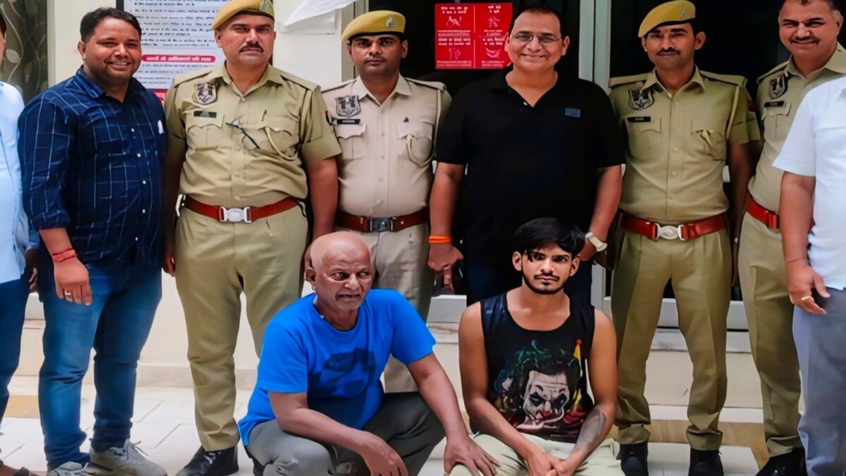 पुलिस की गिरफ्त में आरोपी.