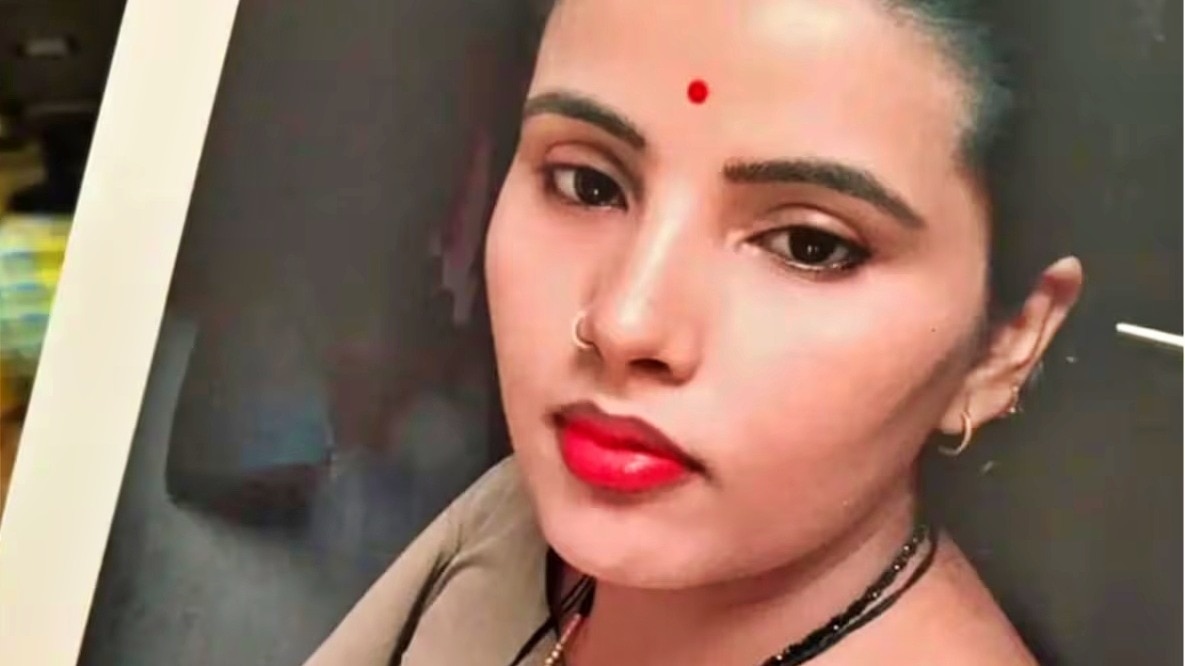 Deceased Pushpa Tiwari