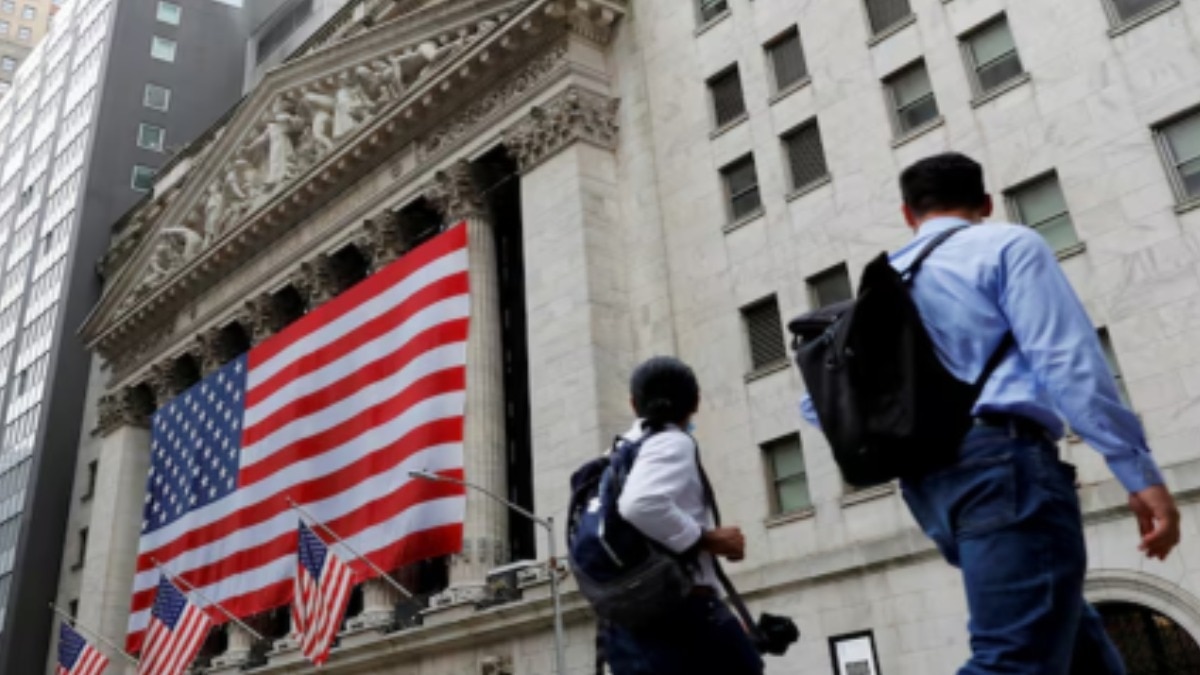 US to deport visa holders who break rules