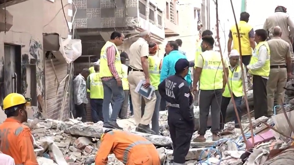Delhi building collapse