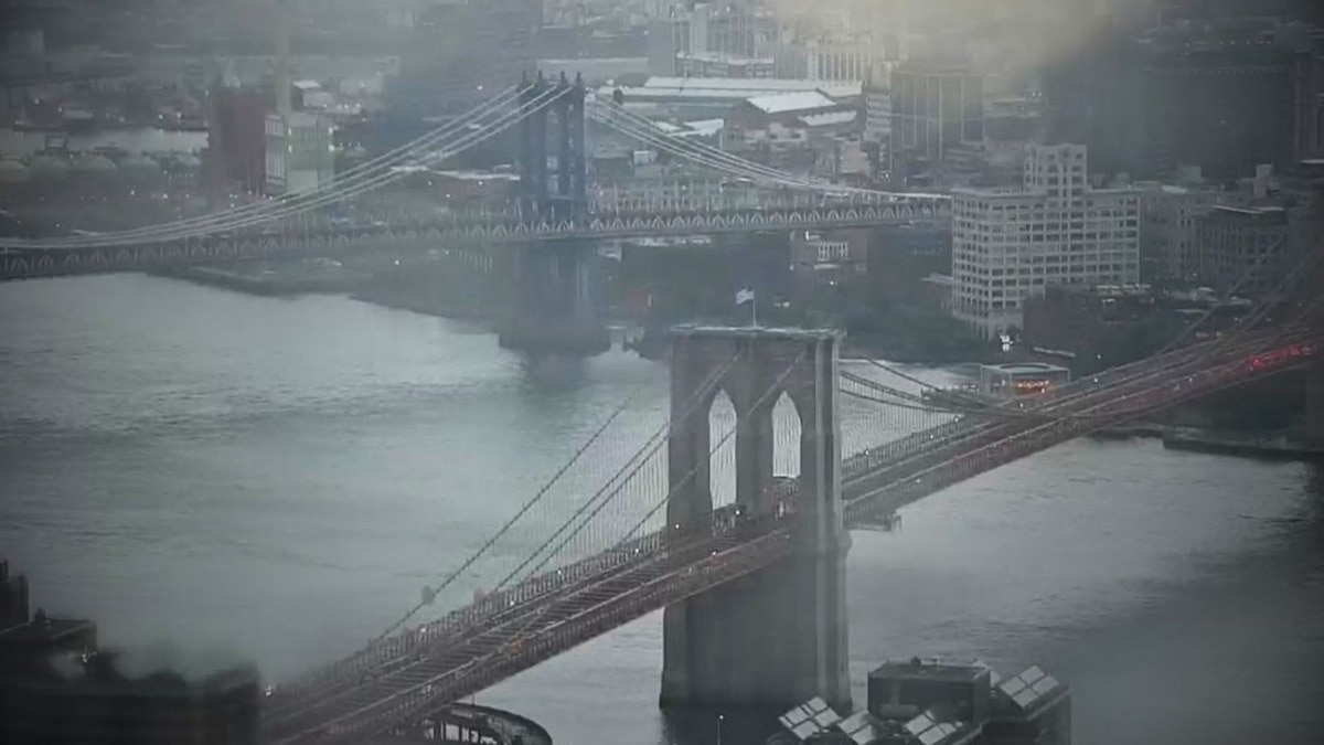 लोगों से अपील की गई है कि वे अनावश्यक यात्रा से बचें. (Photo: X/@nycemergencymgt)