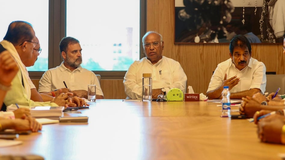 ऑपरेशन सिंदूर से लेकर एअर इंडिया प्लेन क्रैश तक... मानसून सत्र में मोदी सरकार को घेरने के लिए कांग्रेस ने बनाया प्लान - congress plan monsoon session 2025 ...