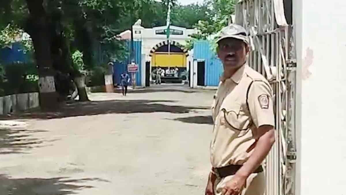 Suicide in Central Jai