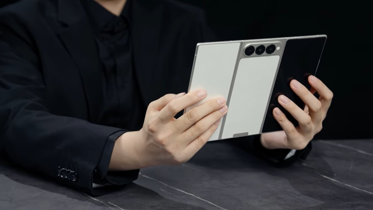 TECNO PHANTOM Ultimate G Fold 