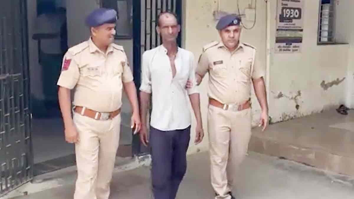 महिला होमगार्ड पर एसिड फेंकने वाला आरोपी अरेस्ट (Photo: Brijesh Doshi/ITG) 