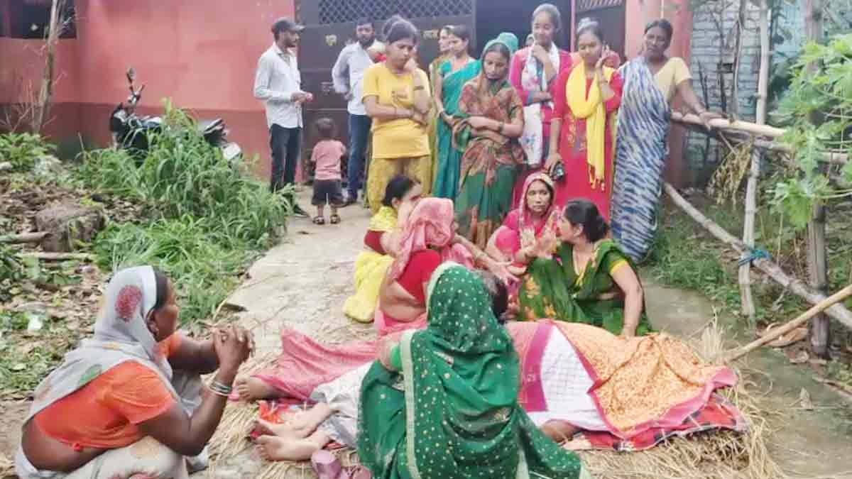 गोली मारकर युवक की हत्या  (Photo: Screengrab)