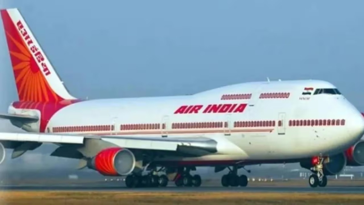 टेक-ऑफ से पहले एअर इंडिया की फ्लाइट में खराबी (Photo:ITG)