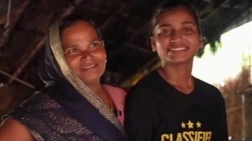 यूपी के बाराबंकी की पूजा का थ्रेशर मशीन प्रोजेक्ट जापान में लगने वाली एग्जीबिशन के लिए चयनित हुआ है. (Photo: ITG)